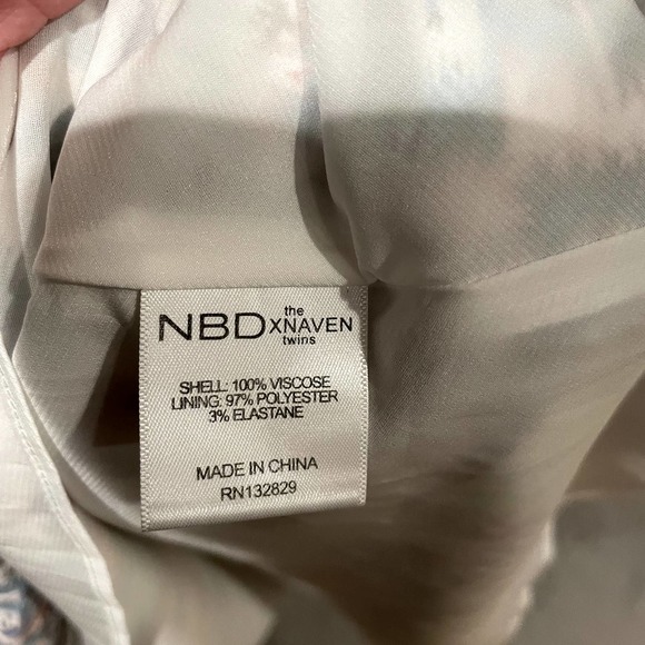 NBD X The Naven Twins Multicolor Print Mini Dress Crossover Revolve - M - Picture 9 of 10